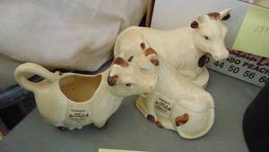 lot 158 image: Thompson, ND Adverting Cremer, Sugar and Butterdish