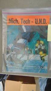 lot 173 image: 1972 Mich vs UND Program