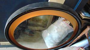 lot 185 image: Light Up Vanity Mirror, 36 Rd