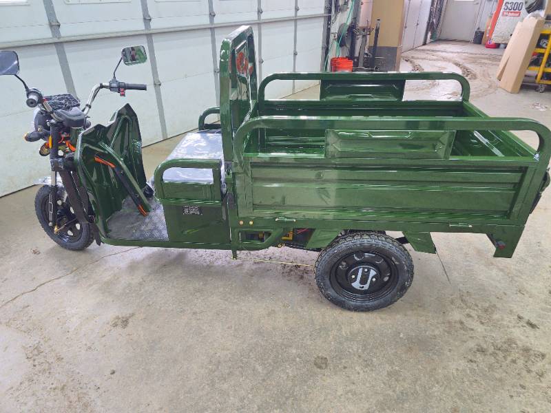 lot 2744 image: 2026 SDLANCH 3-Wheel Electric Tricycle Vehicle (IRET13)