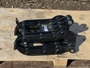 lot 6007X image: SDLANCH Mini Excavator Wood Grabber Attachment