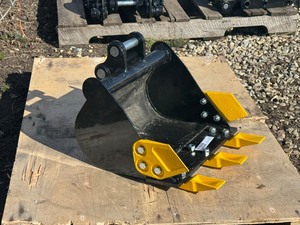 lot 6020X image: SDLANCH 40CM Toothed Bucket for Mini Excavator