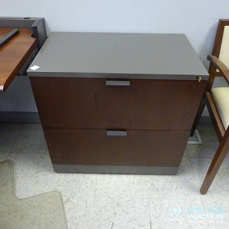 Lateral File