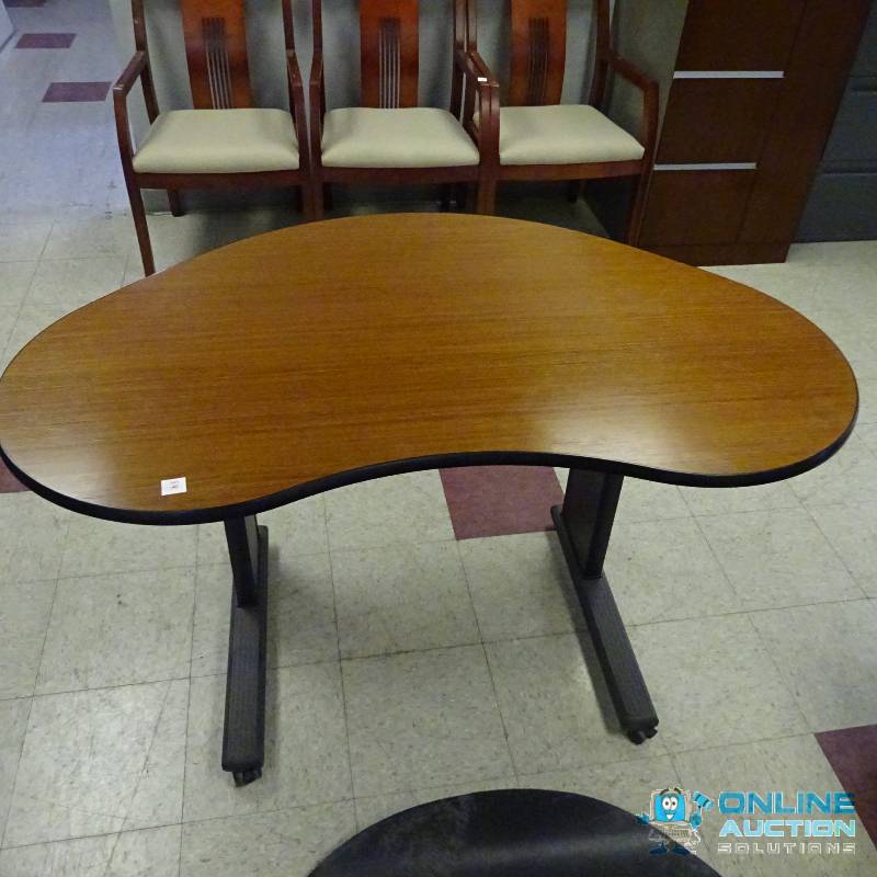 Desk on Wheels
