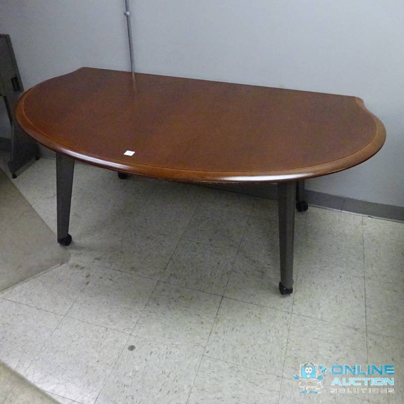 Desk on Wheels