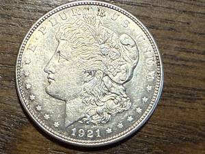 lot 11 image: 1921 D Morgan Dollar
