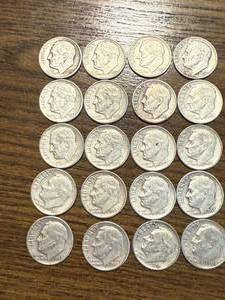 lot 28 image: 20 Silver Roosevelt Dimes