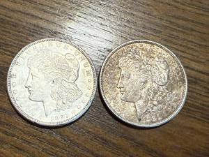 lot 34 image: 2 - 1921 D Morgan Dollars