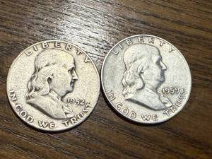 lot 41 image: 1952 & 1959 Franklin Half Dollars