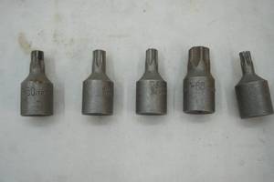 lot 108 image: Torx bits