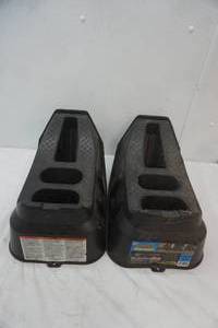 lot 113 image: EZ Lift rider ramps