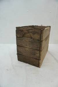 lot 118 image: Vintage wire folded wood box