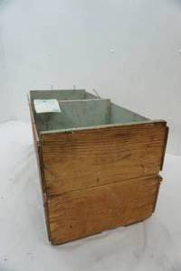 lot 131 image: wooden crate
