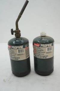 lot 135 image: Propane torch , propane canisters