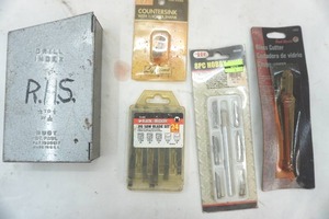 lot 143 image: Drill bits, hobby knife