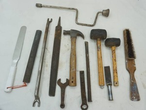 lot 174 image: Tools