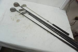 lot 244 image: Golf Clubs