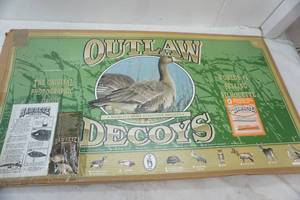 lot 248 image: Outlaw Decoys. Silhouette Goose Decoys