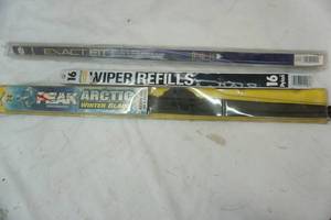 lot 269 image: 24 Wiper Blade, 16 refill and Twin Rails Refill Blade 22 long