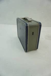 lot 310 image: Vintage Lunch box