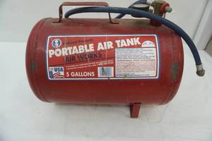 lot 322 image: Midwest Portable Air Tank