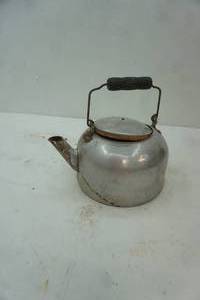 lot 371 image: Vintage Aluminum Kettle