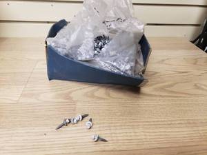 lot 57 image: Bags of self tapping screws