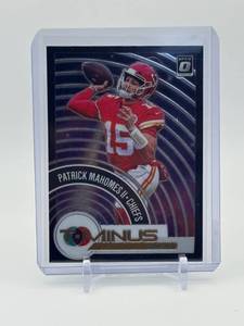 lot 143 image: 2020 Donruss Optic Pat Mahomes T-Minus Insert Card, Kansas City Chiefs NFL