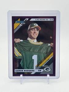 lot 208 image: 2019 Donruss Aaron Rodgers Draft Day Parallel #d 316500