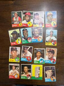 lot 263 image: 1963 Topps Baseball Cards, Lower Grade, 16 Cards Total