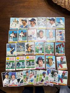 lot 273 image: 1979 Topps Baseball Card Lot, Lower Grade