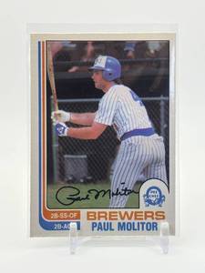 lot 350 image: 1982 O-Pee-Chee Paul Molitor Milwaukee Brewers and Minnesota Twins Legend
