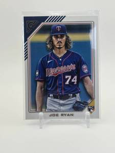 lot 353 image: 2022 Topps Gallery - Joe Ryan Minnesota Twins Rookie Card