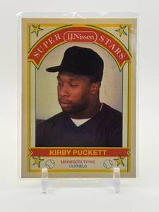 lot 371 image: 1989 Collectors Edition J.J. Nissen Super Stars Kirby Puckett Card Minnesota Twins