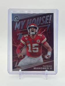 lot 377 image: 2020 Donruss Optic Patrick Mahomes II My House Insert Card