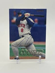 lot 436 image: 1997 Fleer - Ron Coomer On-Card Autograph Minnesota Twins
