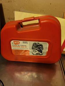 lot 285 image: Wen 25-Piece All Purpose Soldering Gun Kit with Case