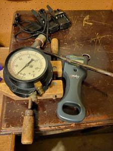 lot 293 image: Mixed Lot of Hand Tools, Supco Electronic Scale, Midland Walkie Talkies, Pressure Gauge