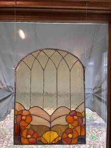 lot 14 image: Stained Glass Hanging Panel with Floral Design, 12 x 16.5 Inches