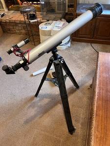 lot 15 image: Jason Constellation 260 Model 311 Telescope with Tripod and Manual