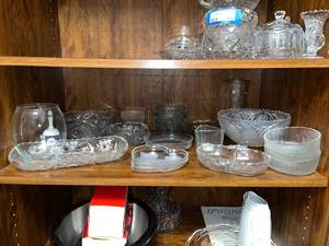 lot 127 image: Collection of Vintage Glass Serving Dishes and Bowls