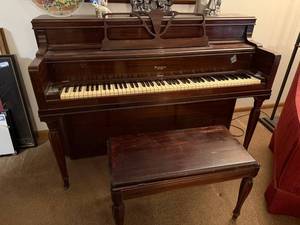 lot 101 image: Behning New York Console Piano with Bench