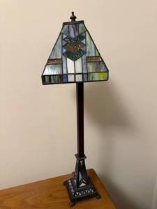 lot 61 image: Arts and Crafts Style Stained Glass Table Lamp, 24 Inches Tall