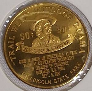 lot 24 image: Dakota Territory Centennial Coins from 1961 in Uncirculated condition