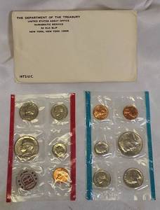 lot 38 image: 1972 Uncirculated Set from the Philadelphia and Denver Mints