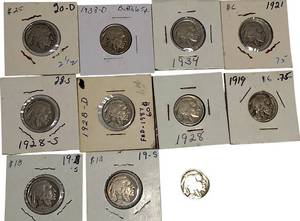 lot 77 image: Old Buffalo Nickels from various years, in excellent condition, including some rare years and mint marks.