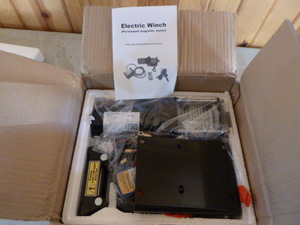 lot 10 image: Electric Winch