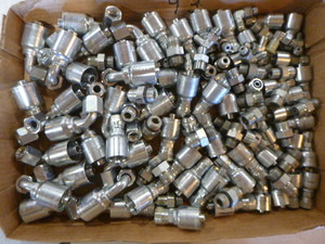 lot 31 image: 120 Fittings