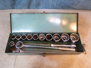 lot 112 image: 34 Socket Set