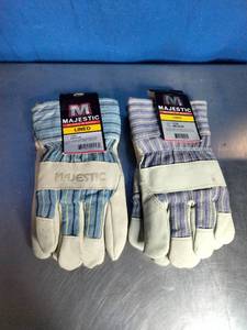 lot 13 image: Majestic Winter Lined Pigskin Leather Palm Work Glove